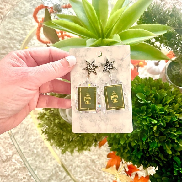 The Frog Prince Earrings - Picture 3 of 4